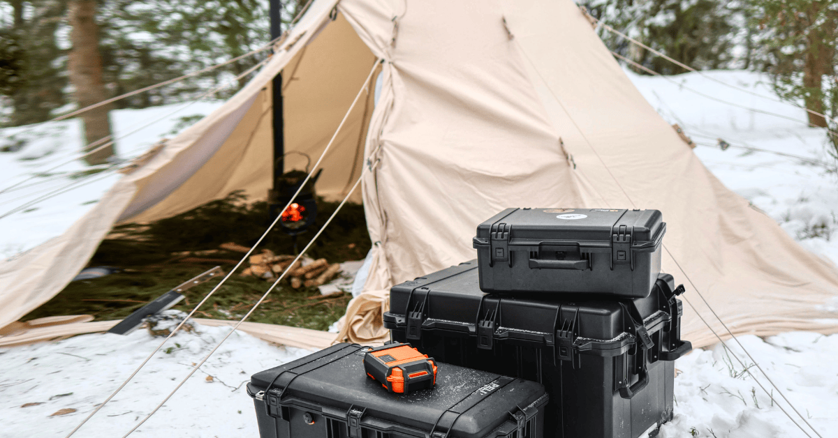 MAXIMIZE  YOUR CAMPING EXPERIENCE WITH VERSATILE STORAGE SOLUTIONS 